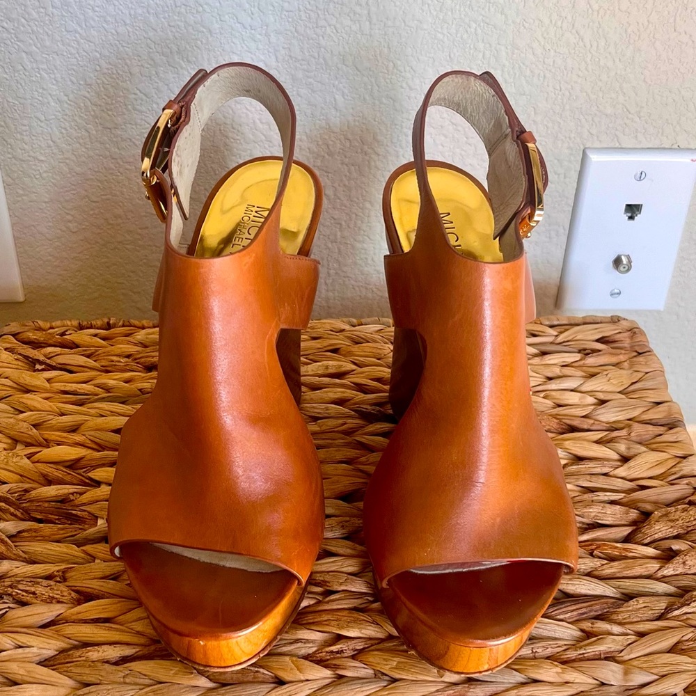 Michael Kors - Wooden and Leather Wedge Sandals - Size 8